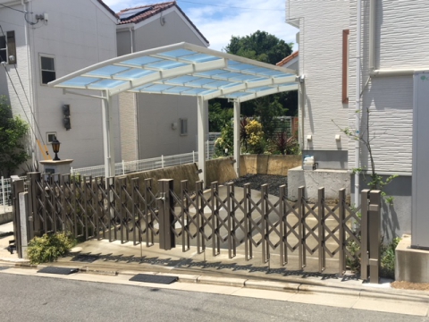 【橋本インター店】車の屋根（カーポート）と門を取付してきました！！